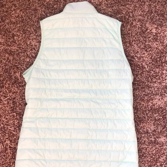 Adidas Mint Green Puffy Tennis Vest (US Women’s Size S) - Picture 3 of 7